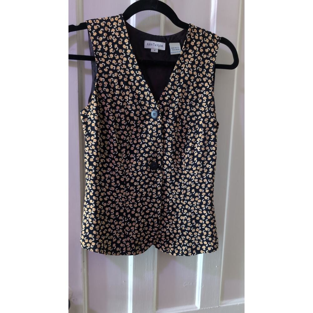 Ann Taylor Black and Gold Sequin Sleeveless Vest